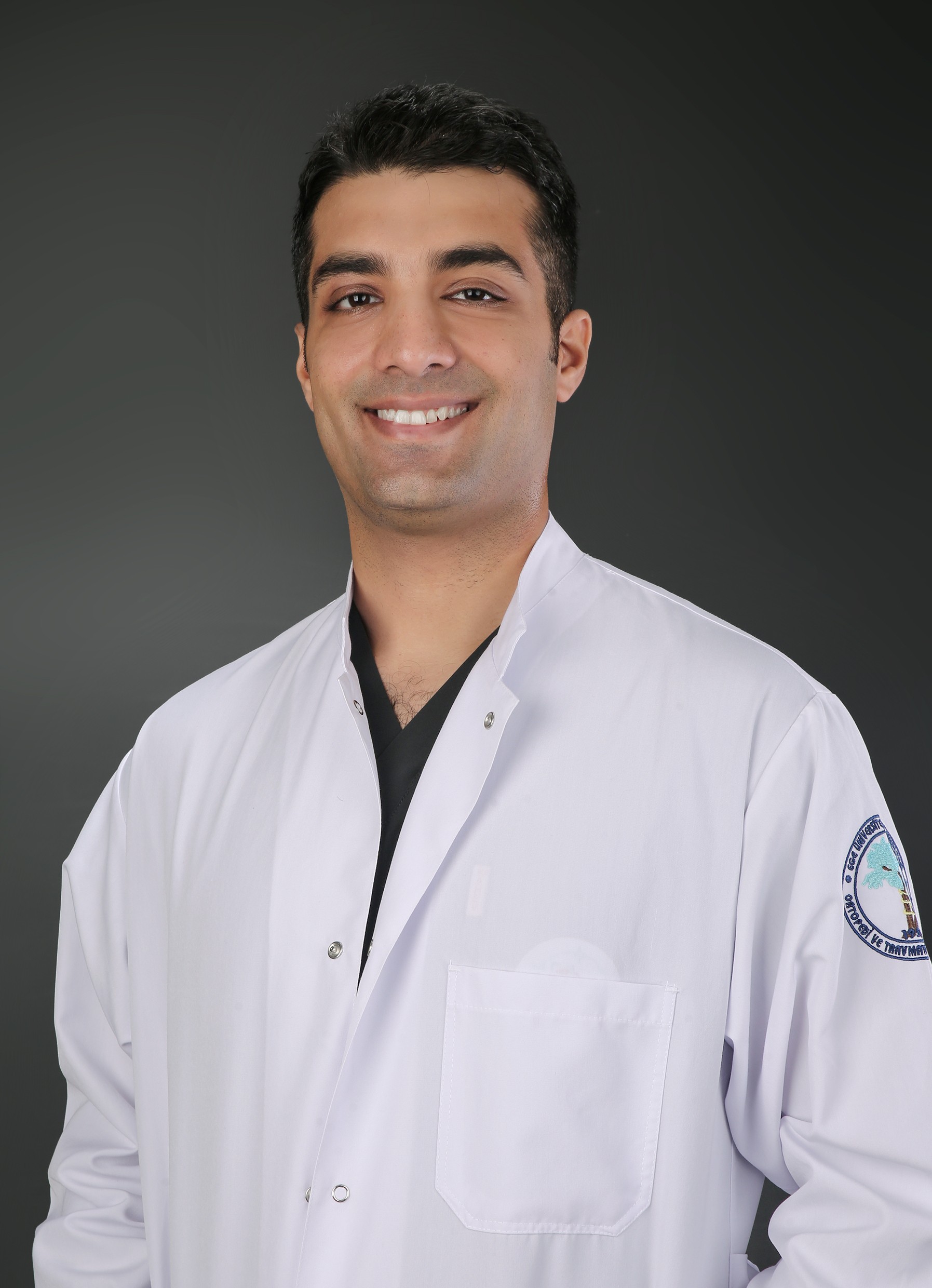 Doç. Dr. Arman Vahabi